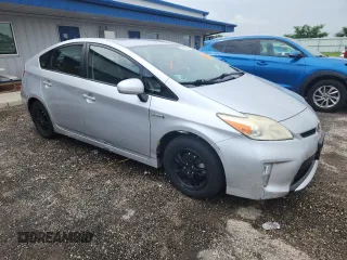 2013 Toyota Prius One with VIN JTDKN3DU3D5674712, listed as a Copart auction lot 64552385 with 221,605 mi miles and Non repairable. Bid and sale history available at DreamBid. Image 4.