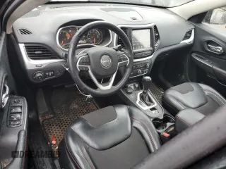 2017 Jeep Cherokee Trailhawk L Plus with VIN 1C4PJMBS9HW537640, listed as a Copart auction lot 84491674 with 121,396 mi miles and Clean Title. Bid and sale history available at carsss.com. Image 8.
