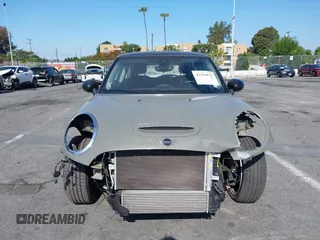 2019 MINI Hardtop Cooper S z VIN WMWXP7C51K2A50911, wystawiony jako IAAI lot #42194823 z przebiegiem 32 820 mil mil oraz . Historia ofert i sprzedaży dostępna na DreamBid. Obrazek 13.