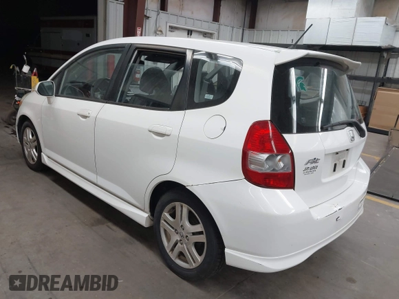 2007 Honda Fit Sport with VIN JHMGD38677S028159, listed as a IAAI auction lot 41960438 with 164,212 mi miles. Bid and sale history available at carsss.com. Image 3.