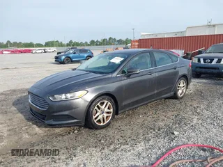 2016 Ford Fusion SE with VIN 3FA6P0H73GR222250, listed as a IAAI auction lot 42083236 with 220,365 mi miles and . Bid and sale history available at carsss.com. Image 2.