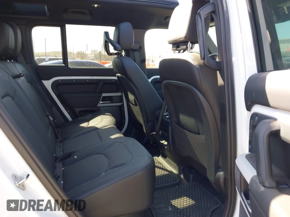 2024 Land Rover Defender S with VIN SALEJ7EU6R2339332, listed as a IAAI auction lot 41789041 with 1,752 mi miles and . Bid and sale history available at DreamBid. Image 8.