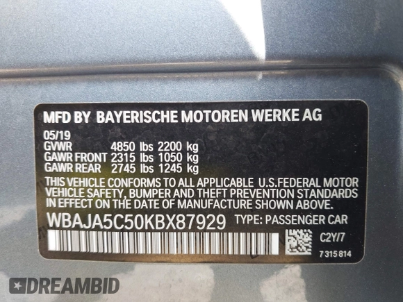 2019 BMW 5 Series 530i z VIN WBAJA5C50KBX87929, wystawiony jako IAAI lot #42546731 z przebiegiem 50 129 mil mil oraz . Historia ofert i sprzedaży dostępna na DreamBid. Obrazek 9.