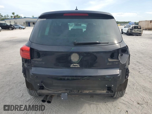 2012 Volkswagen Tiguan SE with VIN WVGAV7AX1CW557300, listed as a Copart auction lot 58975585 with 183,344 mi miles and Salvage title. Bid and sale history available at DreamBid. Image 6.