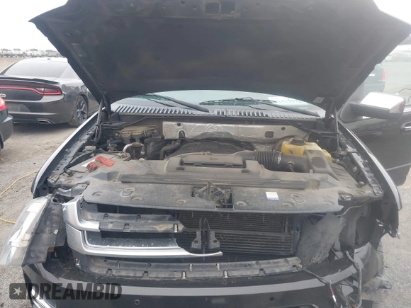 2015 Ford Expedition Platinum с VIN 1FMJU1LT2FEF39392, выставлен на аукционе IAAI как лот 41522992 с пробегом 173 561 миль миль и . История ставок и продаж доступна на DreamBid. Изображение 10.