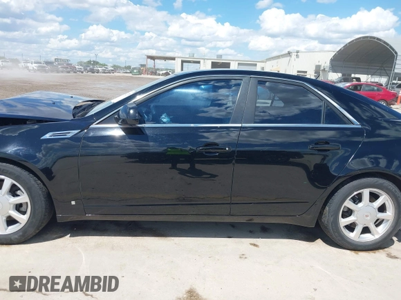 2008 Cadillac CTS RWD z VIN 1G6DJ577080174096, wystawiony jako IAAI lot #42237070 z przebiegiem 139 776 mil mil oraz . Historia ofert i sprzedaży dostępna na DreamBid. Obrazek 14.