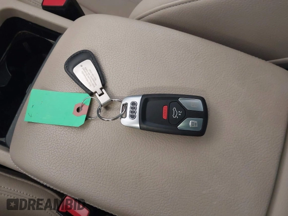 2019 Audi Q5 Premium z VIN WA1ANAFY3K2131756, wystawiony jako IAAI lot #42042739 z przebiegiem 76 332 mil mil oraz . Historia ofert i sprzedaży dostępna na DreamBid. Obrazek 11.