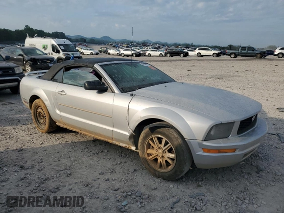 2006 Ford Mustang Standard with VIN 1ZVFT84N065226215, listed as a Copart auction lot 55126545 with 193,245 mi miles and Clean Title. Bid and sale history available at carsss.com. Image 4.
