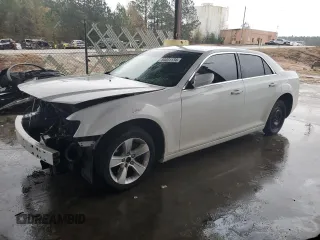 2011 Chrysler 300 with VIN 2C3CA4CG7BH526350, listed as a Copart auction lot 84031134 with 216,322 mi miles and Salvage Title. Bid and sale history available at carsss.com. Image 1.