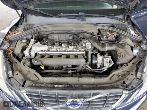 2013 Volvo XC60 T6 z VIN YV4902DZ9D2442570, wystawiony jako Copart lot #53740865 z przebiegiem 152 701 mil mil oraz Czysty tytuł • Clean title. Historia ofert i sprzedaży dostępna na DreamBid. Obrazek 11.
