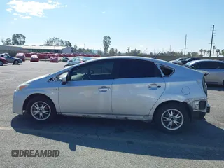 2011 Toyota Prius I with VIN JTDKN3DU3B0283148, listed as a IAAI auction lot 41745665 with 166,688 mi miles. Bid and sale history available at carsss.com. Image 15.