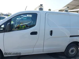 2020 Nissan NV200 SV with VIN 3N6CM0KN3LK704066, listed as a IAAI auction lot 42431310 with 198,481 mi miles and . Bid and sale history available at DreamBid. Image 15.
