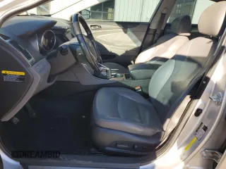 2013 Hyundai Sonata with VIN KMHEC4A45DA100032, listed as a Copart auction lot 46705995 with 124,544 mi miles and Salvage Title. Bid and sale history available at DreamBid. Image 7.