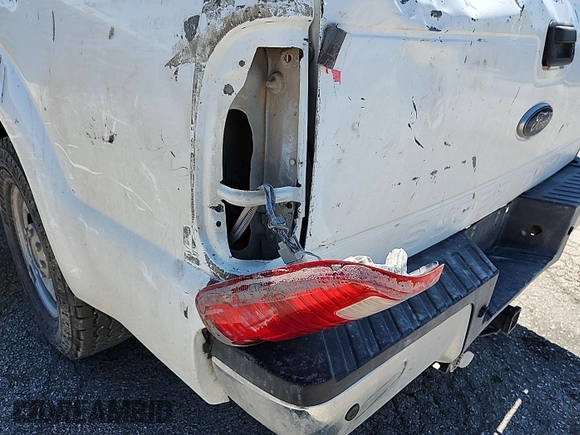 2012 Ford F-250 XL with VIN 1FT7X2A66CED00173, listed as a IAAI auction lot 42289681 with 210,925 mi miles and . Bid and sale history available at DreamBid. Image 1.