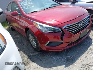2016 Hyundai Sonata 2.4L SE with VIN 5NPE24AF0GH379413, listed as a IAAI auction lot 42051299 with 101,781 mi miles. Bid and sale history available at carsss.com. Image 1.