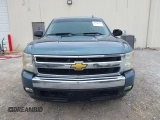 2008 Chevrolet Silverado 1500 LTZ with VIN 3GCEK13398G289804, listed as a IAAI auction lot 42049924 with 262,434 mi miles. Bid and sale history available at carsss.com. Image 12.