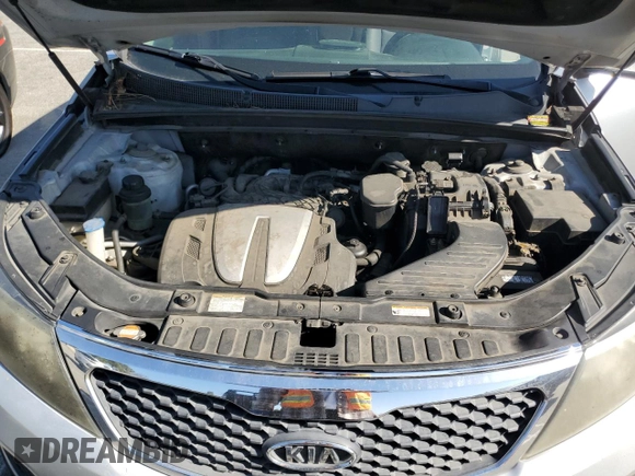 2011 Kia Sorento LX with VIN 5XYKT4A20BG125875, listed as a Copart auction lot 52759345 with 196,291 mi miles and Clean Title. Bid and sale history available at DreamBid. Image 11.