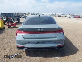 2023 Hyundai Elantra Limited z VIN KMHLP4AG9PU396410, wystawiony jako IAAI lot #42044194 z przebiegiem 52 662 mil mil oraz . Historia ofert i sprzedaży dostępna na DreamBid. Obrazek 16.
