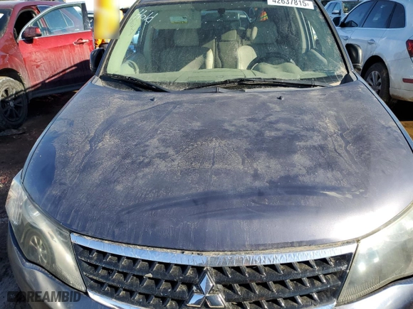 2009 Mitsubishi Outlander XLS with VIN JA4MT41X99Z010427, listed as a Copart auction lot 42637815 with 178,457 mi miles and Clean Title. Bid and sale history available at carsss.com. Image 12.