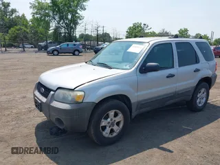 2006 Ford Escape XLT with VIN 1FMCU03166KB34803, listed as a IAAI auction lot 42425651 with 178,008 mi miles and . Bid and sale history available at DreamBid. Image 2.
