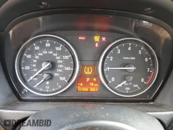 2008 BMW 3 Series 328i z VIN WBAWV13578P118345, wystawiony jako Copart lot #52437355 z przebiegiem 151 398 mil mil oraz Czysty tytuł • Clean title. Historia ofert i sprzedaży dostępna na DreamBid. Obrazek 9.