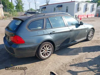 2010 BMW 3 Series 328i xDrive with VIN WBAUU3C50AA540956, listed as a IAAI auction lot 42209858 with 143,744 mi miles and . Bid and sale history available at carsss.com. Image 4.