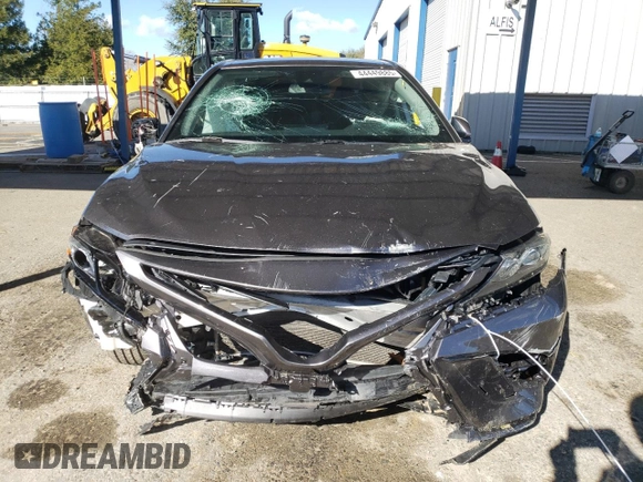 2022 Toyota Camry SE with VIN 4T1T11AK9NU016306, listed as a Copart auction lot 44449885 with 42,101 mi miles and Salvage Title. Bid and sale history available at DreamBid. Image 5.