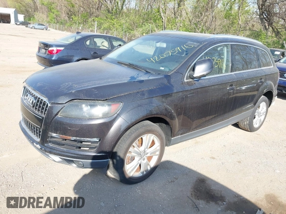 2011 Audi Q7 3.0T Premium with VIN WA1CGAFE9BD006466, listed as a IAAI auction lot 42075916 with 135,153 mi miles. Bid and sale history available at carsss.com. Image 2.