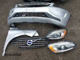 2017 Volvo XC60 Inscription с VIN YV440MRU6H2177633, выставлен на аукционе IAAI как лот 42179657 с пробегом 133 422 миль миль и . История ставок и продаж доступна на DreamBid. Изображение 12.