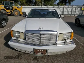 1989 Mercedes-Benz 420 with VIN WDBCA35E0KA488250, listed as a Copart auction lot 81564394 with 166,966 mi miles and Clean Title. Bid and sale history available at carsss.com. Image 5.
