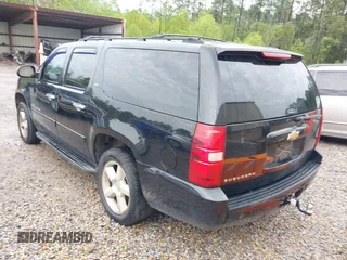 2007 Chevrolet Suburban LT with VIN 3GNFC16J87G228803, listed as a IAAI auction lot 41910240 with 303,191 mi miles and . Bid and sale history available at DreamBid. Image 6.