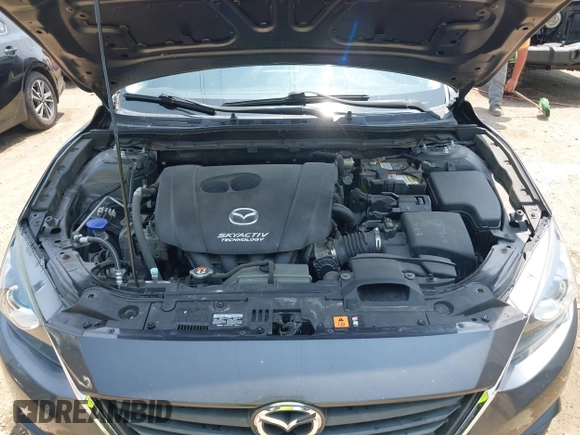 2015 Mazda 3 i Sport with VIN 3MZBM1U70FM173465, listed as a IAAI auction lot 42477601 with 231,159 mi miles and . Bid and sale history available at DreamBid. Image 10.