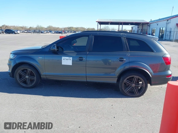 2013 Audi Q7 3.0T S line Prestige with VIN WA1DGAFE6DD009137, listed as a IAAI auction lot 41744378 with 99,060 mi miles. Bid and sale history available at carsss.com. Image 14.