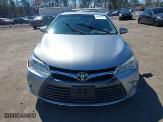 2015 Toyota Camry XLE with VIN 4T4BF1FK1FR448062, listed as a IAAI auction lot 41882344 with 121,490 mi miles. Bid and sale history available at carsss.com. Image 12.