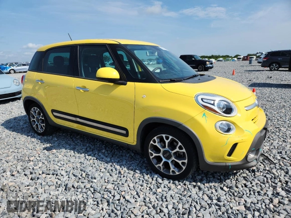 2014 FIAT 500L Trekking z VIN ZFBCFADH9EZ023039, wystawiony jako Copart lot #58211895 z przebiegiem 44 921 mil mil oraz Szkoda całkowita • Salvage title. Historia ofert i sprzedaży dostępna na DreamBid. Obrazek 4.