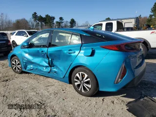 2017 Toyota Prius Plus with VIN JTDKARFP2H3024633, listed as a Copart auction lot 52648755 with 89,816 mi miles and Salvage Title. Bid and sale history available at DreamBid. Image 2.