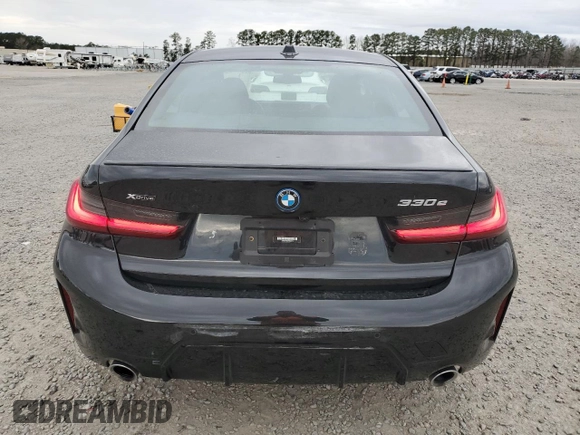 2023 BMW 3 Series 330e xDrive with VIN 3MW39FS05P8D22715, listed as a Copart auction lot 86916144 with 25,819 mi miles and Salvage Title. Bid and sale history available at carsss.com. Image 6.