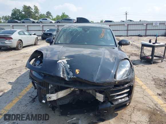 2021 Porsche Macan with VIN WP1AA2A50MLB12551, listed as a IAAI auction lot 42403309 with 44,697 mi miles and . Bid and sale history available at DreamBid. Image 6.
