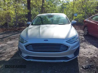 2019 Ford Fusion SE with VIN 3FA6P0HD0KR192915, listed as a IAAI auction lot 41980996 with 128,336 mi miles. Bid and sale history available at carsss.com. Image 12.
