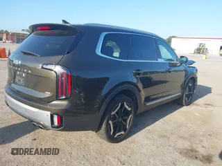 2023 Kia Telluride EX X-Line with VIN 5XYP3DGC2PG354460, listed as a IAAI auction lot 42123098 with 21,368 mi miles and . Bid and sale history available at DreamBid. Image 4.