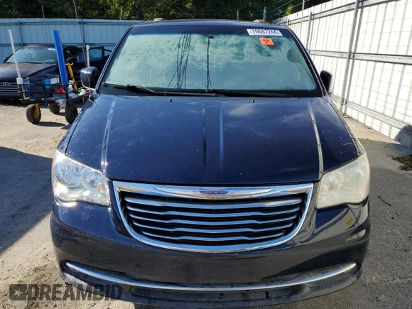 2014 Chrysler Town & Country Touring with VIN 2C4RC1BG2ER256457, listed as a Copart auction lot 70687244 with 179,893 mi miles and Salvage Title. Bid and sale history available at DreamBid. Image 5.