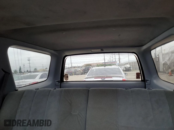 1999 Toyota 4Runner SR5 z VIN JT3GN86R0X0108623, wystawiony jako Copart lot #53191675 z przebiegiem 212 411 mil mil oraz Czysty tytuł • Clean title. Historia ofert i sprzedaży dostępna na DreamBid. Obrazek 10.