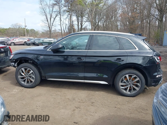 2025 Audi Q5 S line Premium Plus with VIN WA1EAAFY2S2035114, listed as a IAAI auction lot 42001102 with 778 mi miles and . Bid and sale history available at DreamBid. Image 15.
