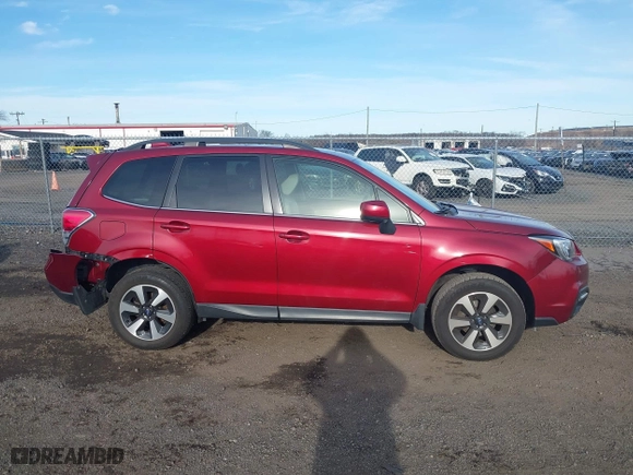 2018 Subaru Forester Limited with VIN JF2SJARC3JH485540, listed as a IAAI auction lot 41304335 with 40,496 mi miles. Bid and sale history available at carsss.com. Image 13.
