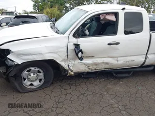 2021 Toyota Tacoma SR с VIN 3TYRX5GN3MT018906, выставлен на аукционе IAAI как лот 42131299 с пробегом 43 023 миль миль и . История ставок и продаж доступна на DreamBid. Изображение 6.