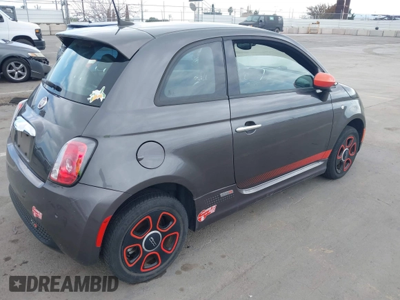 2017 FIAT 500e with VIN 3C3CFFGE1HT654296, listed as a IAAI auction lot 42085006 with 35,204 mi miles. Bid and sale history available at carsss.com. Image 4.