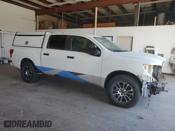 2024 Nissan Titan SV с VIN 1N6AA1EC3RN103324, выставлен на аукционе Copart как лот 47085655 с пробегом 12 241 миль миль и Списание • Salvage title. История ставок и продаж доступна на DreamBid. Изображение 4.