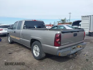 2003 Chevrolet Silverado 1500 LS with VIN 1GCEC19T23E285212, listed as a IAAI auction lot 41587343 with 249,563 mi miles and . Bid and sale history available at DreamBid. Image 3.