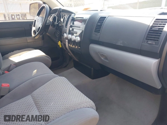 2011 Toyota Tundra 4WD Truck with VIN 5TFUM5F15BX023822, listed as a IAAI auction lot 42125607 with 194,779 mi miles. Bid and sale history available at carsss.com. Image 5.