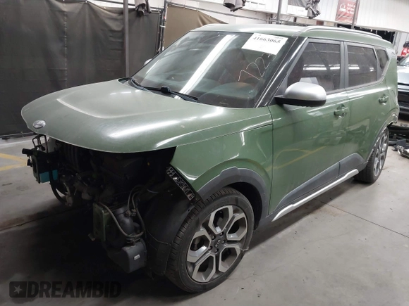 2020 Kia Soul LX with VIN KNDJ23AU2L7045373, listed as a IAAI auction lot 41663065 with 46,145 mi miles. Bid and sale history available at carsss.com. Image 19.